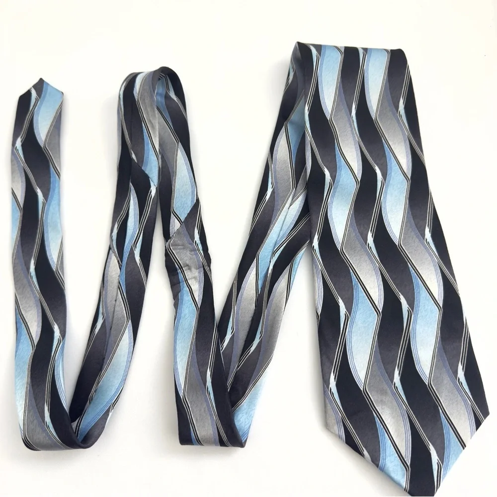 Pierre Cardin Blue Gray Silk Tie